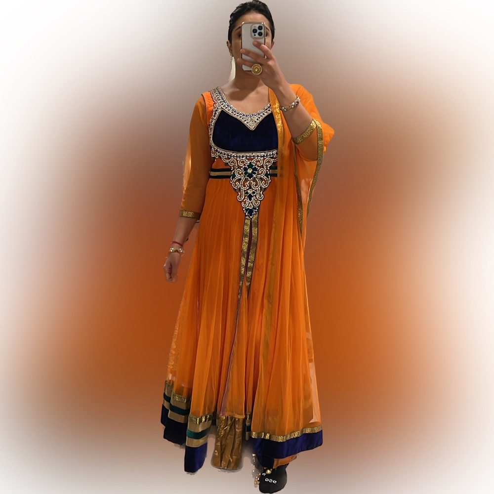 Anarkali suit , Indian , gown